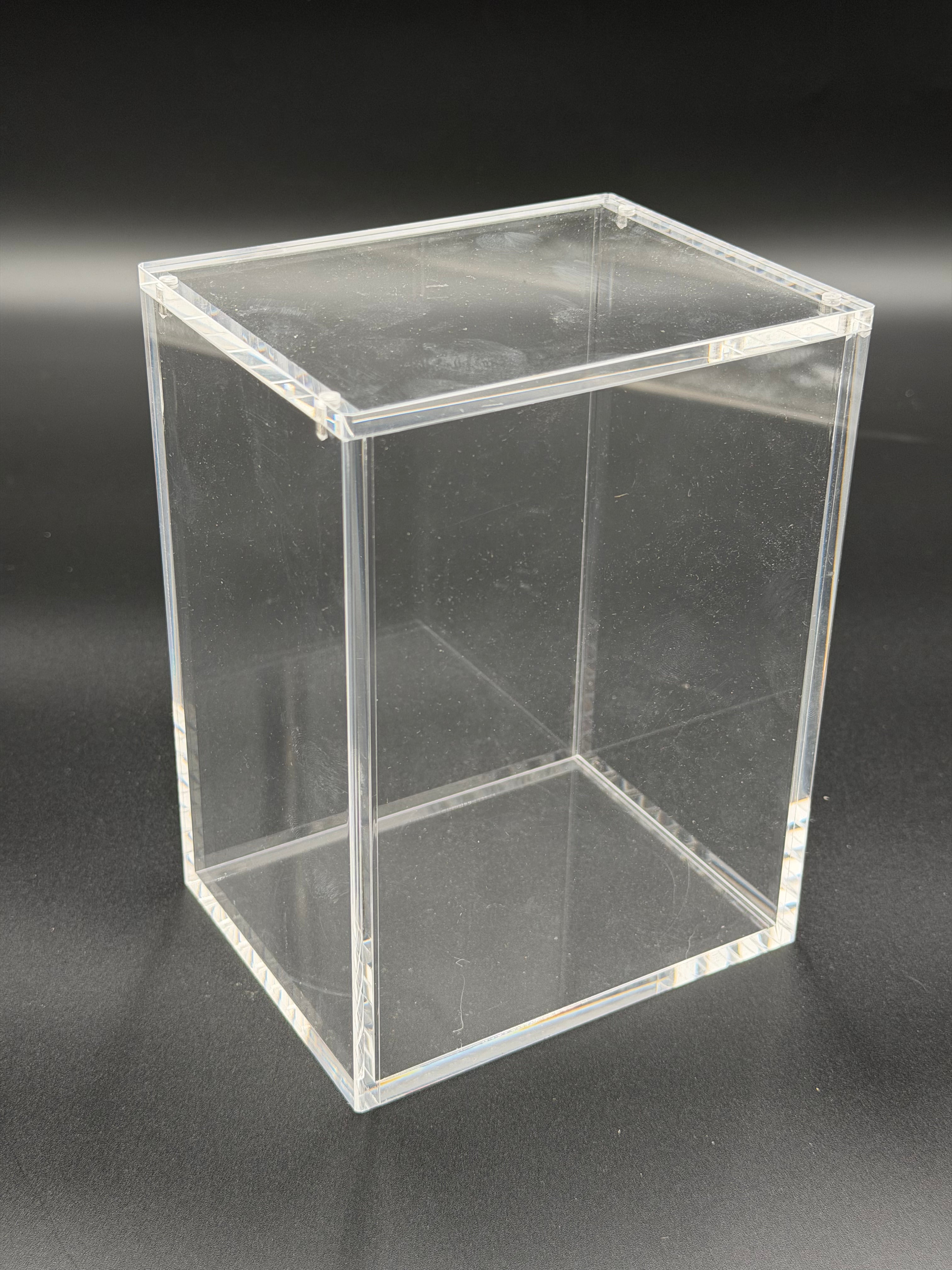 Funko Pop Normal Size Acrylic Case with Magnetic Lid